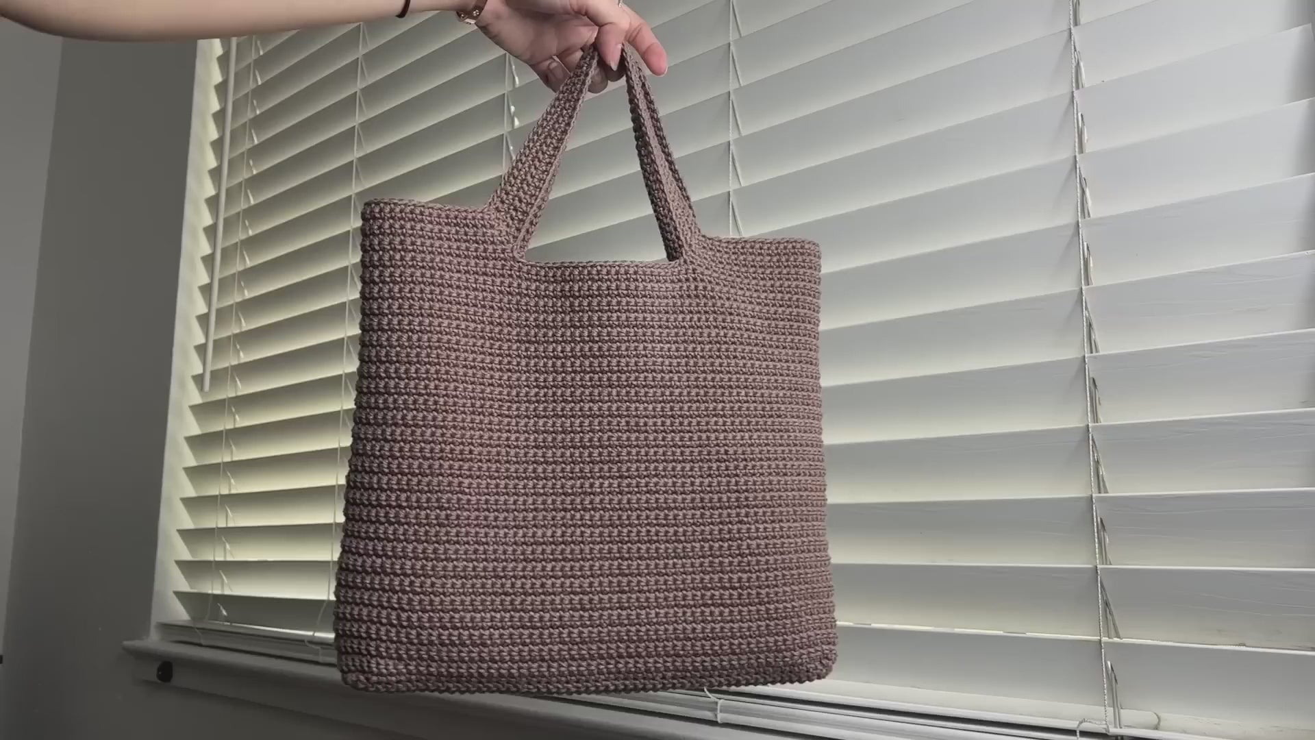 Load video: 20seconds.mp4__PID:66c5e9a2-d120-4de1-b323-1f012e394d0d